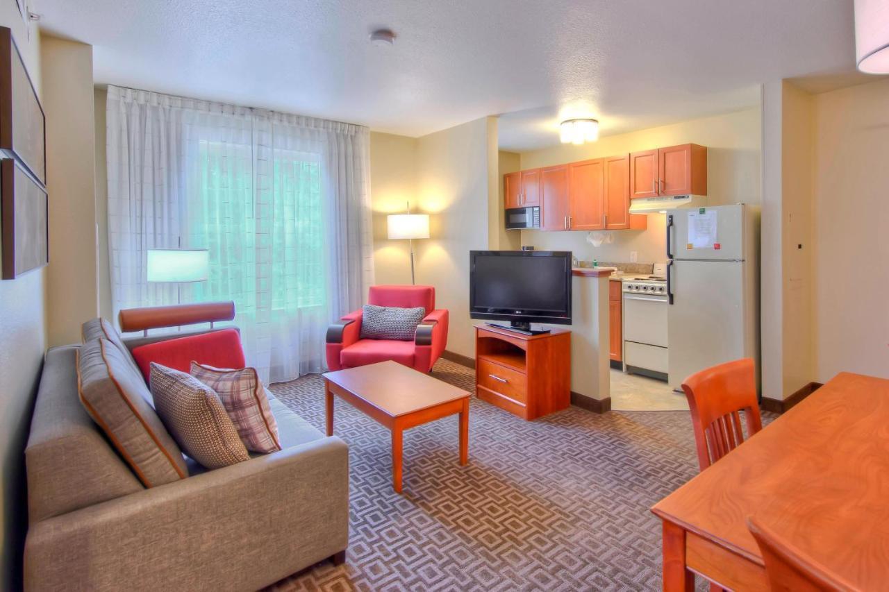 ทาวน์เพลซ สวีท ราลีห์ แครี เวสตัน พาร์คเวย์ Hotel ภายนอก รูปภาพ