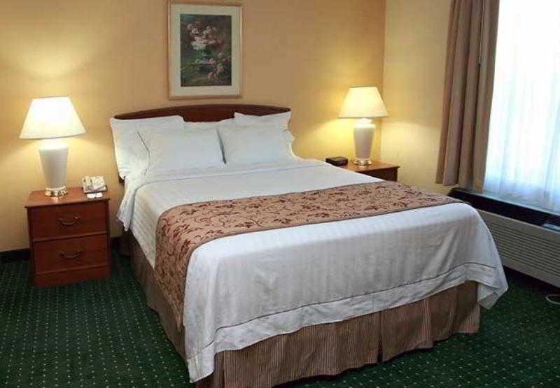 ทาวน์เพลซ สวีท ราลีห์ แครี เวสตัน พาร์คเวย์ Hotel ห้อง รูปภาพ