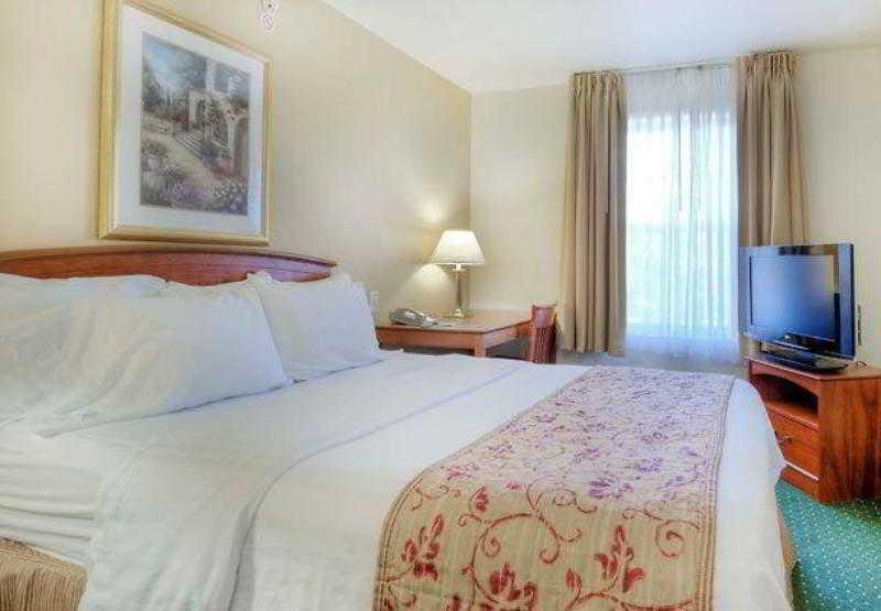 ทาวน์เพลซ สวีท ราลีห์ แครี เวสตัน พาร์คเวย์ Hotel ห้อง รูปภาพ