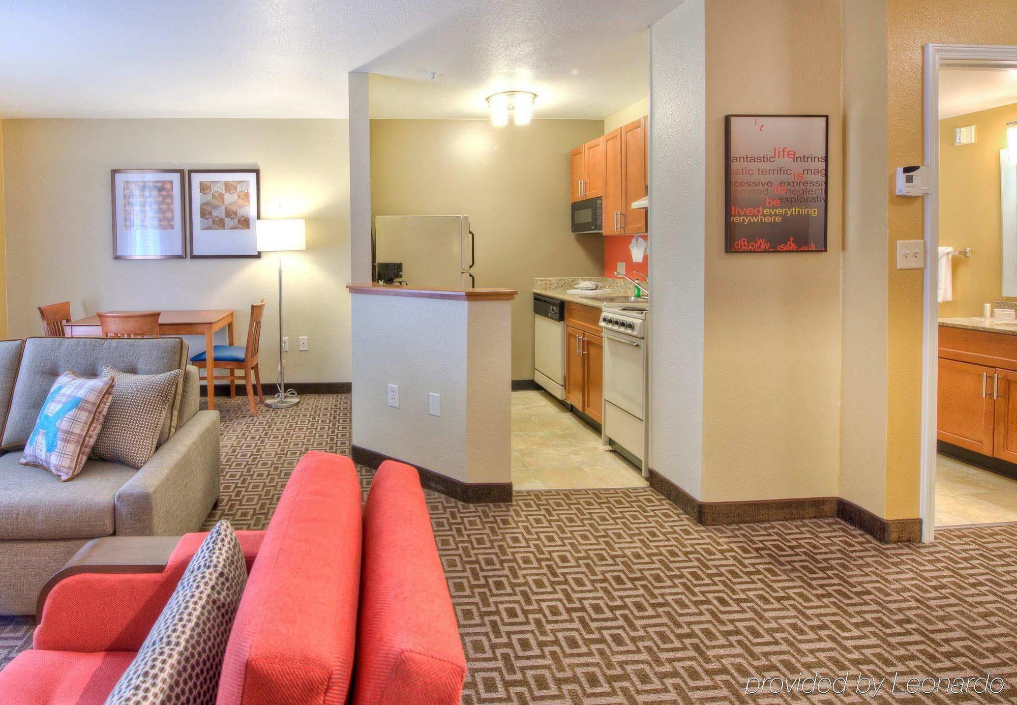 ทาวน์เพลซ สวีท ราลีห์ แครี เวสตัน พาร์คเวย์ Hotel ภายนอก รูปภาพ